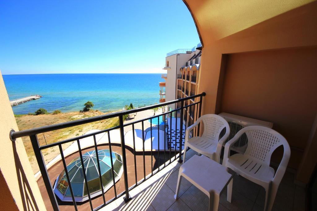 Menada Apartments In Grand Hotel Sveti Vlas Camera foto